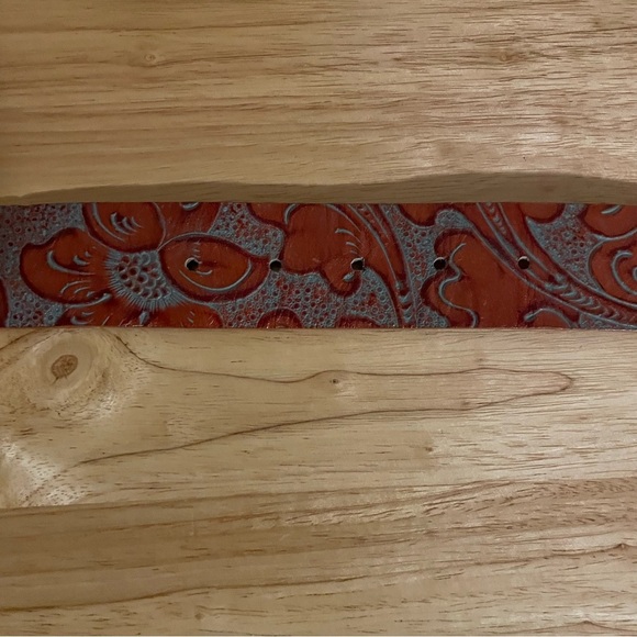 Streets Ahead Brown/Burnt Orange Leather Belt with Ornate Flower Buckle Size L main image 9